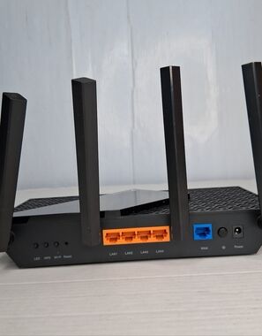 TP - Link AXE540 Archer AXE75 Tri-Band 6-Stream Wi Fi 6E Router Black Pre-Owned